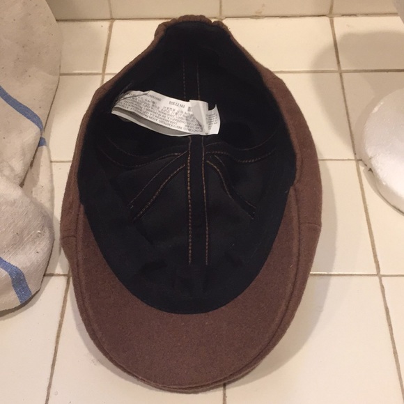 Inditex  hat Large 100% wool, made in Brazil - Picture 5 of 6